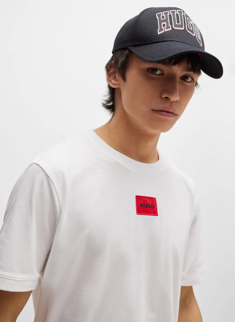 HUGO Cotton T-shirt with red logo label