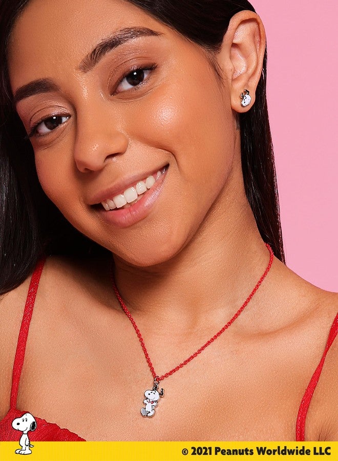 بينتس طقم مجوهرات سنوبي من سلسلة بيناتس، يتضمن قلادة وأقراط سنوبي، مرخص رسميًا، طول القلادة 16 بوصة + 3 بوصات مع سلسلة حمراء - Image 2