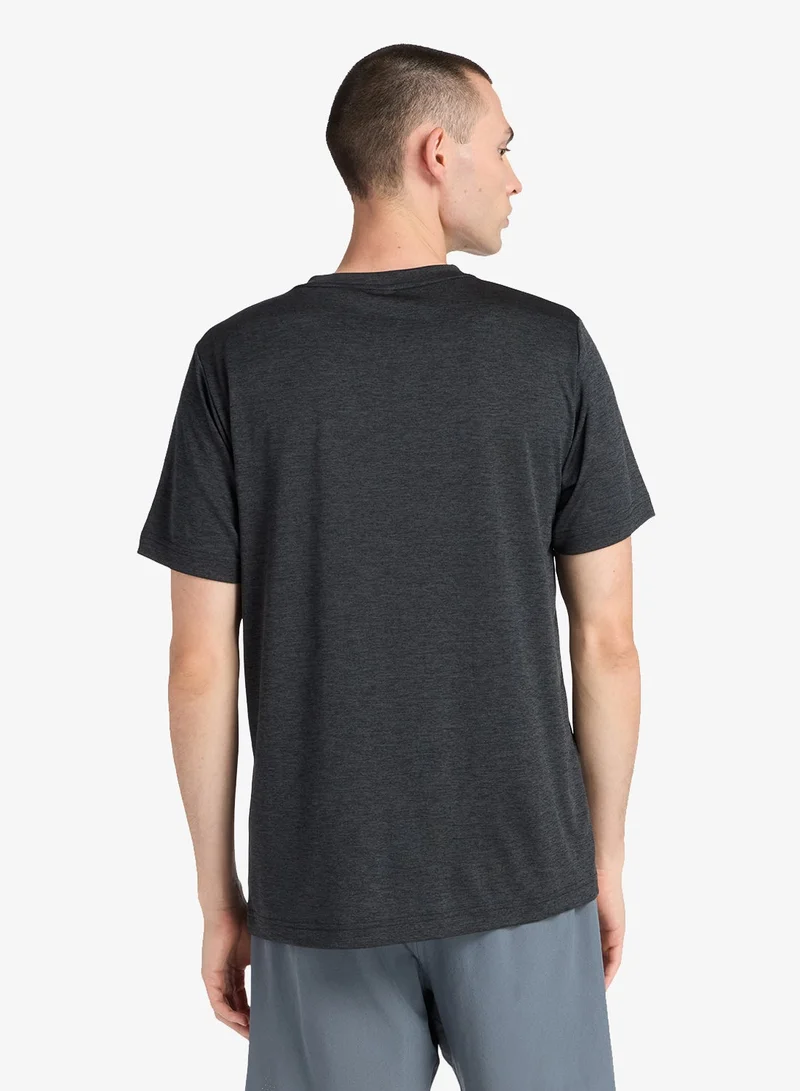 New Balance Essential Logo T-Shirt