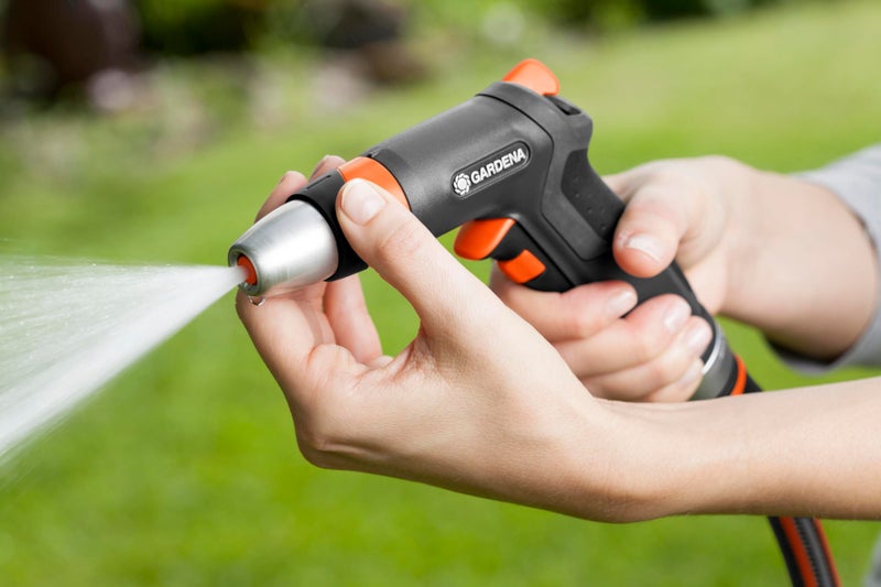 Gardena Premium Cleaning Syringe: Robust Water Sprayer for Cleaning and Watering, with Pulse Trigger and Permanent Lock, Frost Protection (18305-20) - Image 1