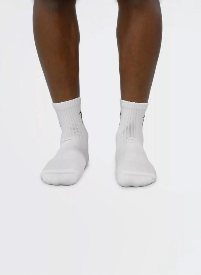 Wizard Pack of 3 - White Short Crew Dry Touch Socks - Image 4
