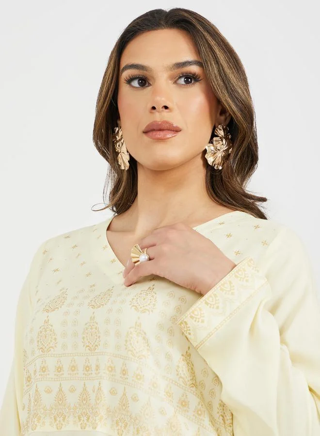 Styli Placement Print V-Neck A-Line Jalabiya