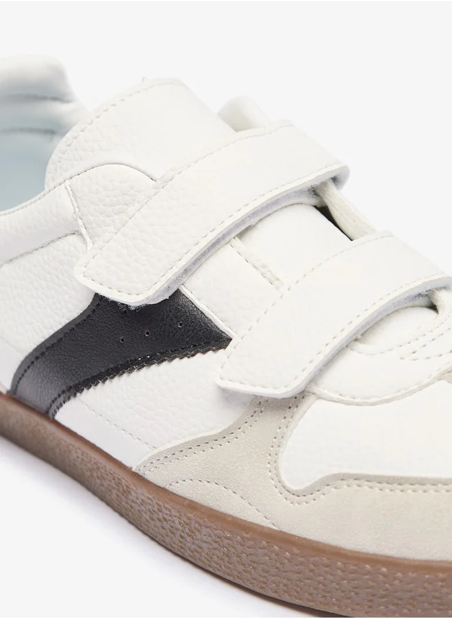 LBL by Shoexpress Boy's Colourblock Shoes with Hook and Loop Closure