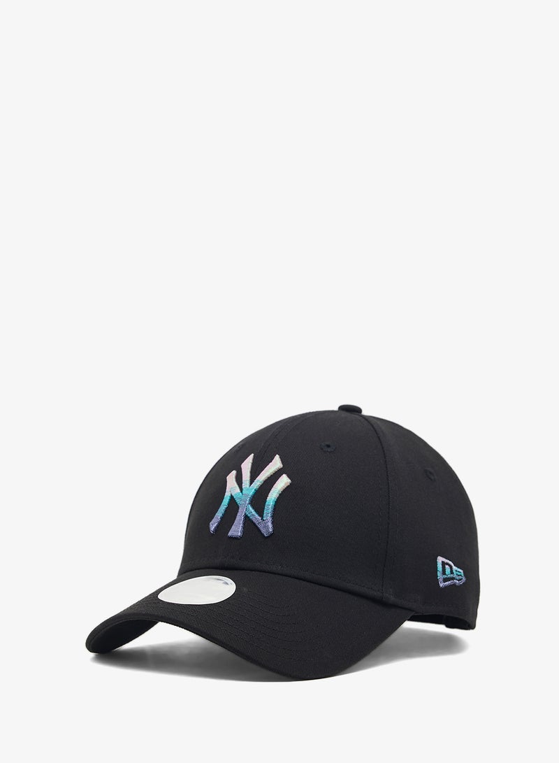 NEW ERA 9Forty Metallic Logo New York Yankees Cap - Image 1