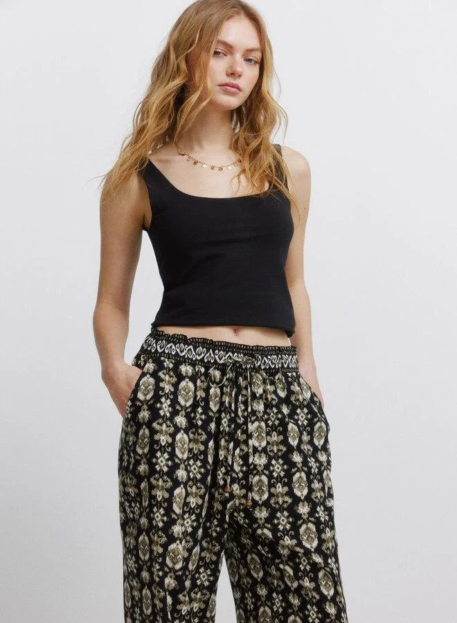 Springfield  Chino shorts for Women | Best Price UAE