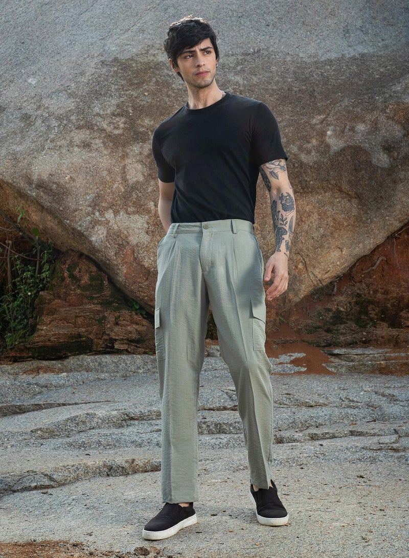 Campus Sutra Campus Sutra Men's Sage Green Crinkled Utility Trousers For Casual Wear | Regular Fit | Low-Rise | Button Closure | Cargo Pants Crafted With Comfort Fit For Everyday Wear - Image 5