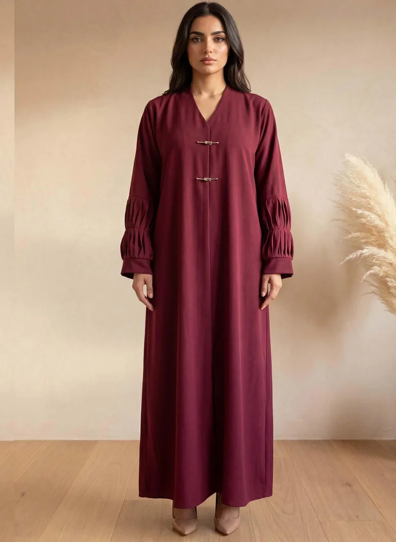 أم سكوير فاشن Maroon Crepe Abaya with Pleated Cuffs & Matching Chiffon Hijab