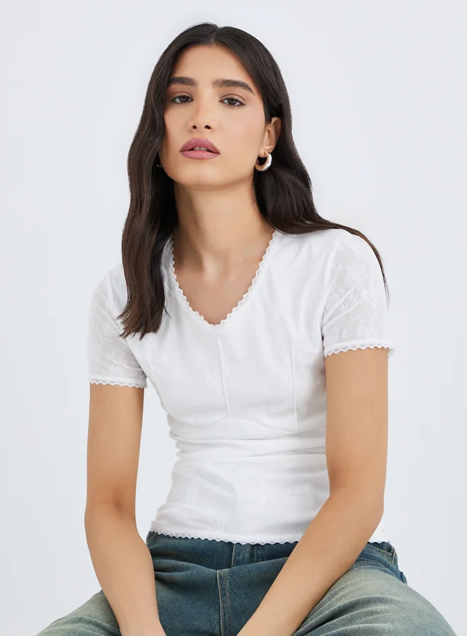 تايك تو Take Two Textured Lace Trim V-Neck Knit Top