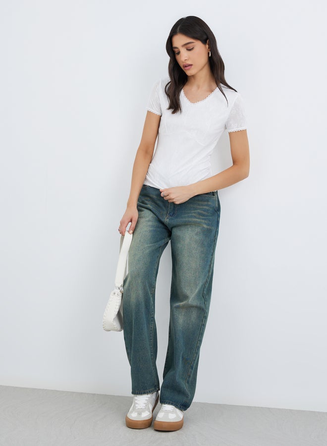 تايك تو بلوزة محبوكة بياقة على شكل حرف  مزينة بالدانتيل - Image 2