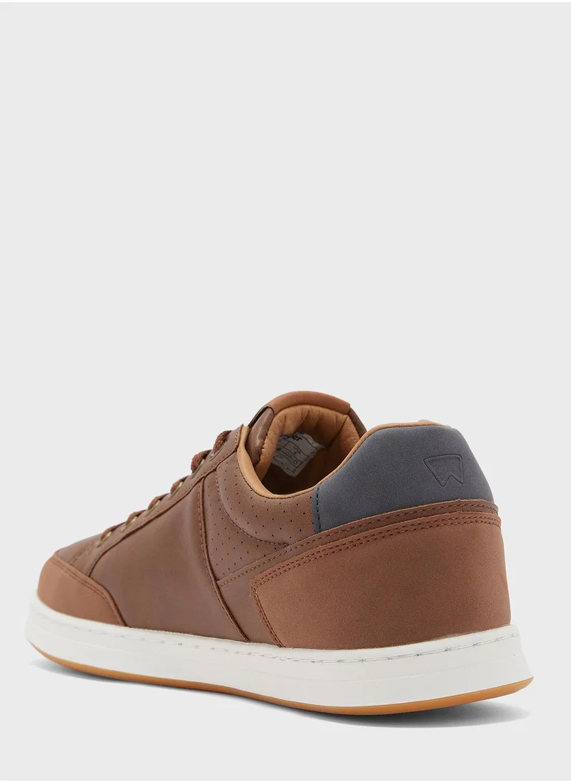 Wrangler Butch Low Top Sneakers