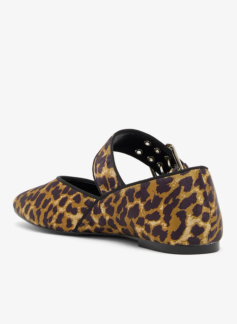Ginger Leopard Print Ballet Flats With Metal Buckle