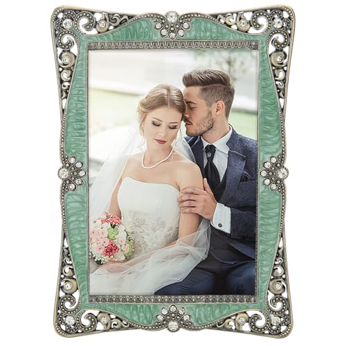 Goutangen 5x7 Vintage Green Picture Frame with Brass Metal Photo Frame Ornate Antique Art Decor, Clear Glass Front, Unique Gifts for Couple Women Wedding Mothers Day, Horizontally & Vertically - Image 1
