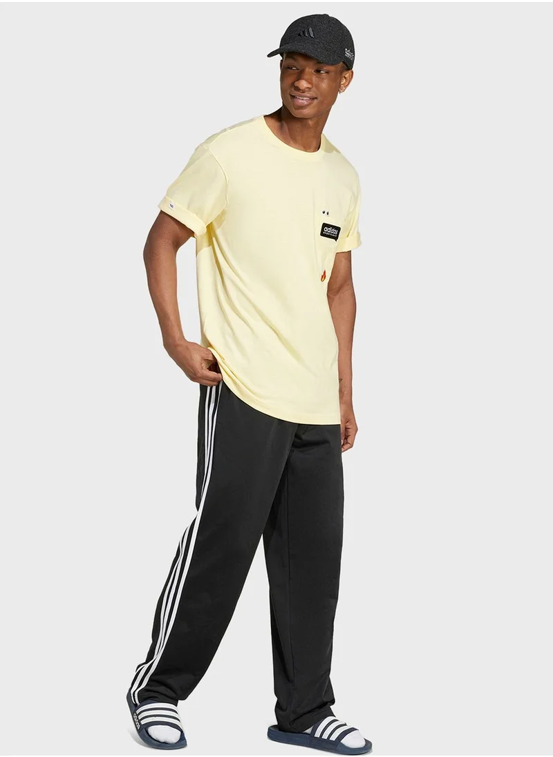 اديداس Remoji Graphic T-Shirt