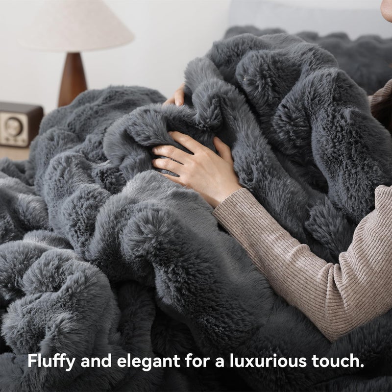 YIKUSH Dark Gray Comforter Set Queen â€“ Ultra Soft & Warm Faux Fur Comforter for Winter, Elegant Fluffy Comforter Queen Set with Pillowcases, Cozy Gray Queen Bedding Set - Image 2