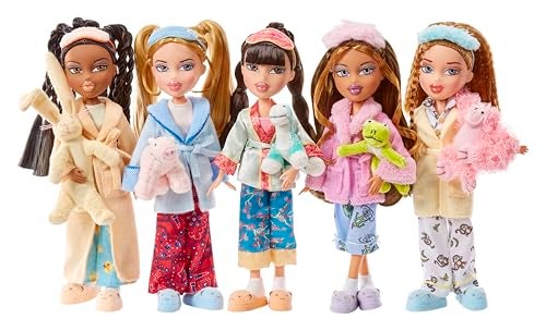 BRATZ دمية براتز ساشا لحفلة النوم مع مجموعتين من البيجامات، دمية محشوة، وإكسسوارات - Image 5