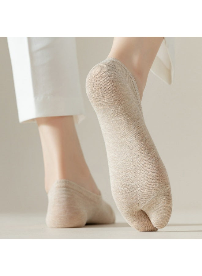 جوارب مانعة للانزلاق، قبضة سيليكون مانعة للانزلاق، 5 أزواج، ألوان متنوعة - Image 3