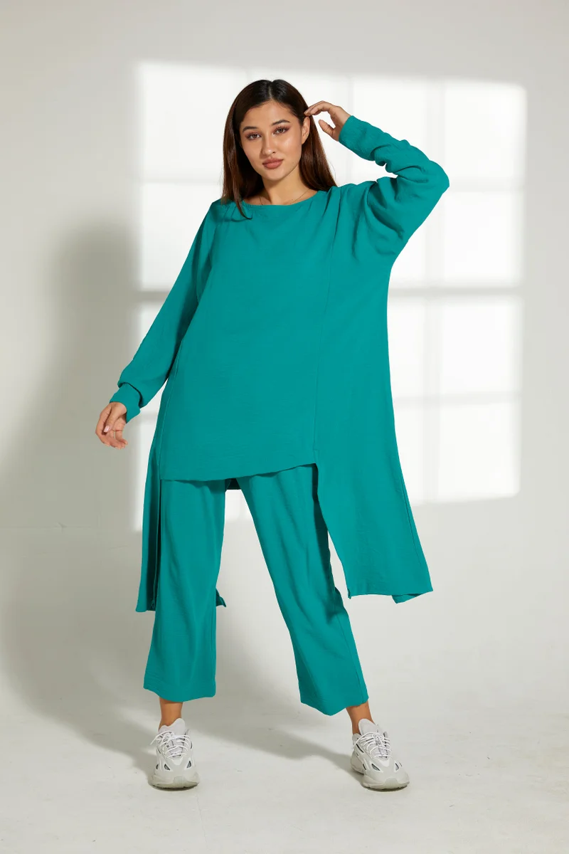 Moistreet Asymmetric Boat Neck Top & Pants Set