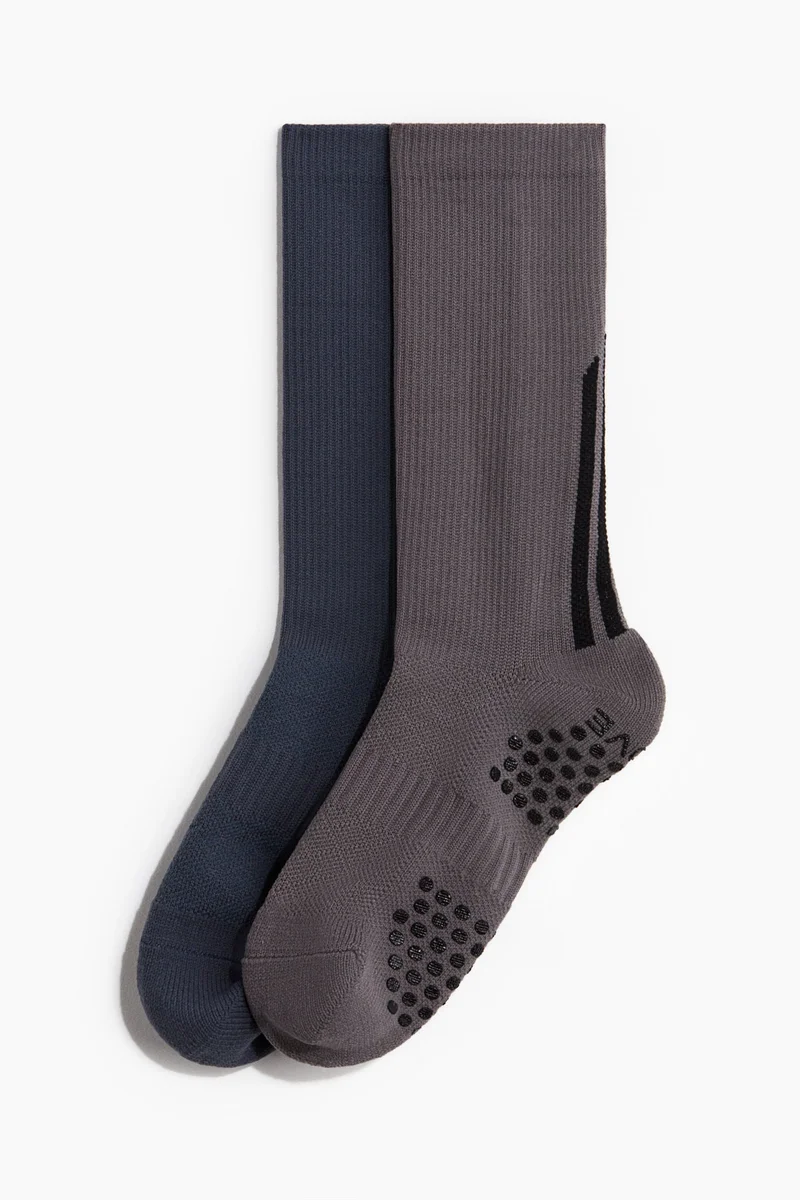 H&M 2-pack sports socks with grip soles
