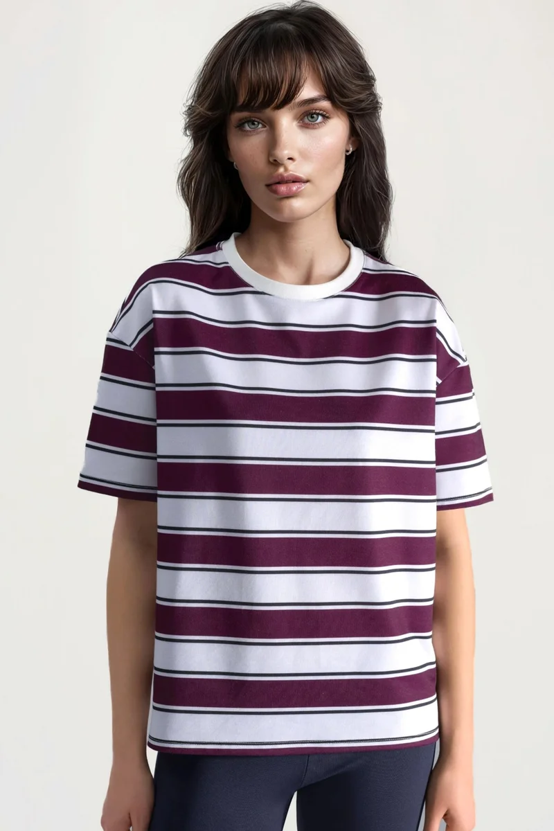 هيكاب Striped Crew Neck Oversized T-Shirt