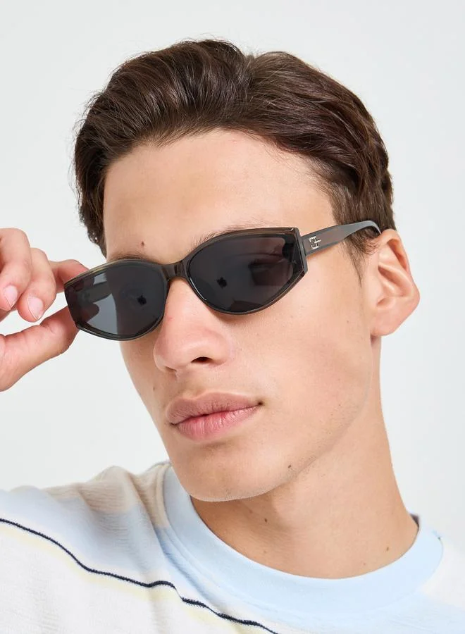 Styli Sleek Cat Eye Sunglasses