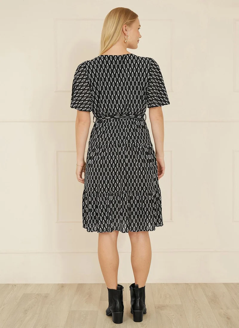 Yumi Printed Midi Dress