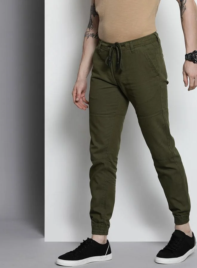 The Indian Garage Co The Indian Garage Co Men Olive Slim Fit Cuffed Joggers