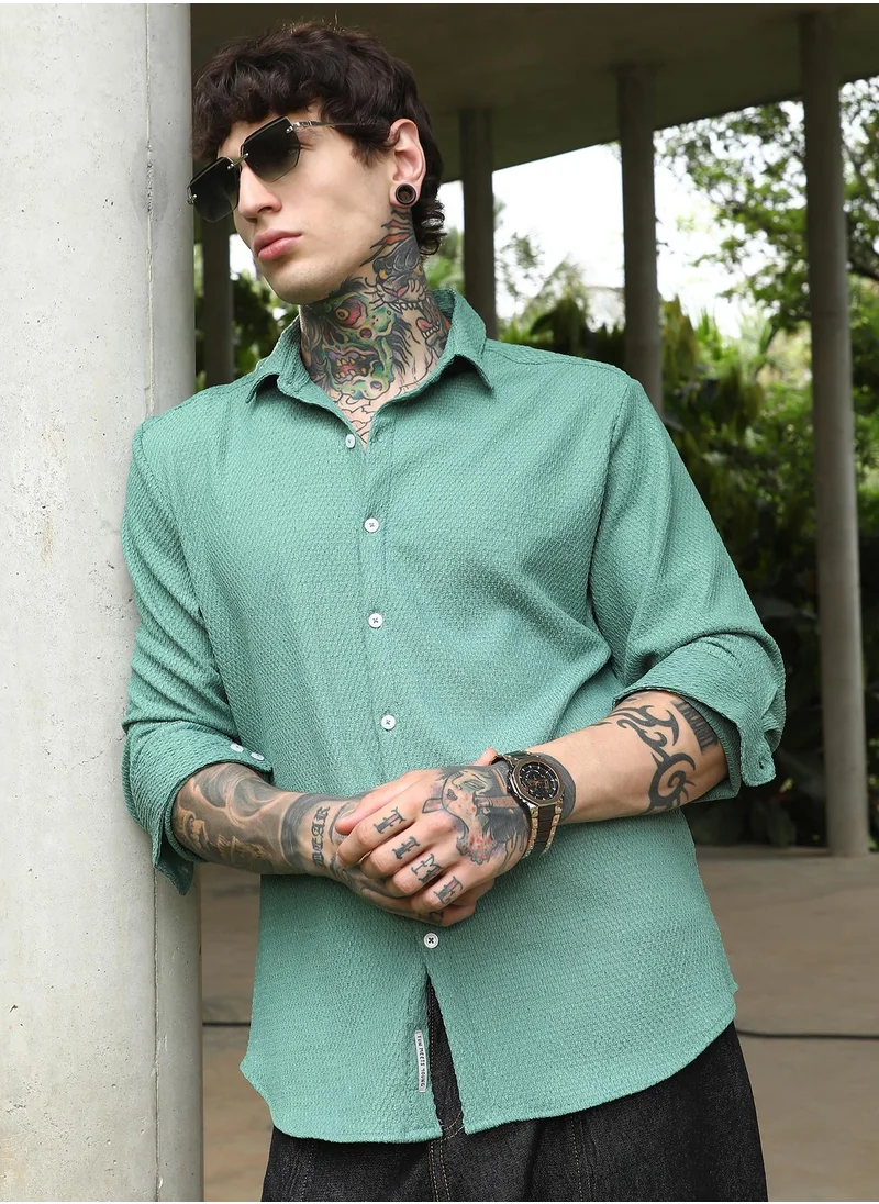 كامبوس سوترا Men's Sage Green Weave-Tactile Shirt For Casual Wear | Spread Collar | Long Cuffed Sleeves | Button Closure | Shirt Crafted With Comfort Fit For Everyday Wear