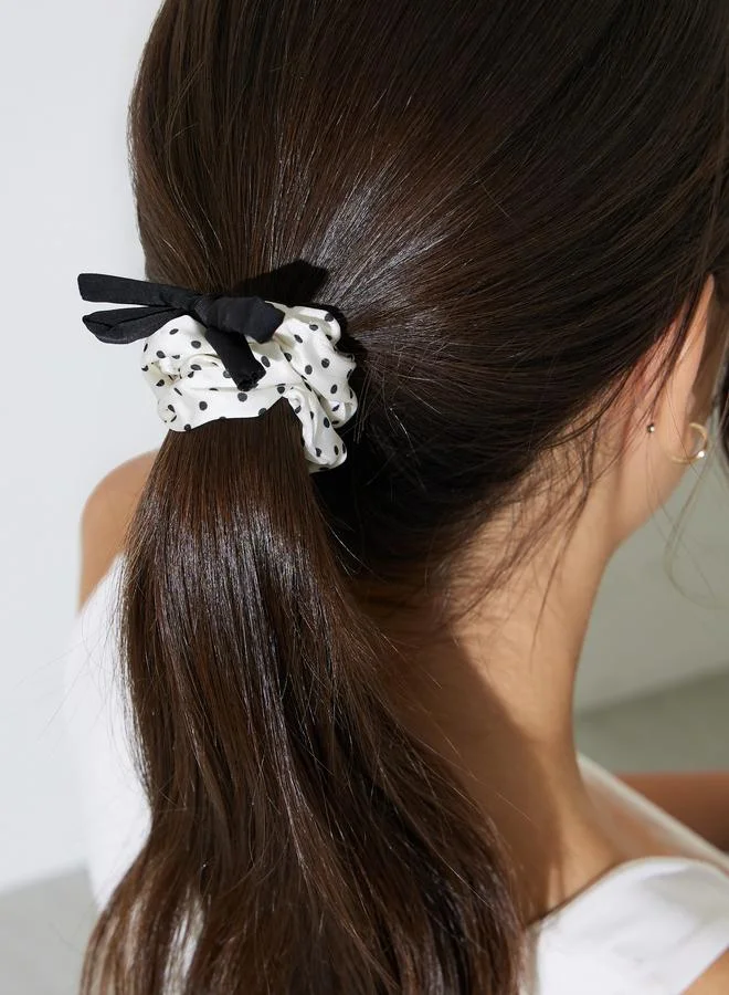 ستايلي Pack of 2 - Multi-Color Polka Dot Scrunchie with Bow Detail