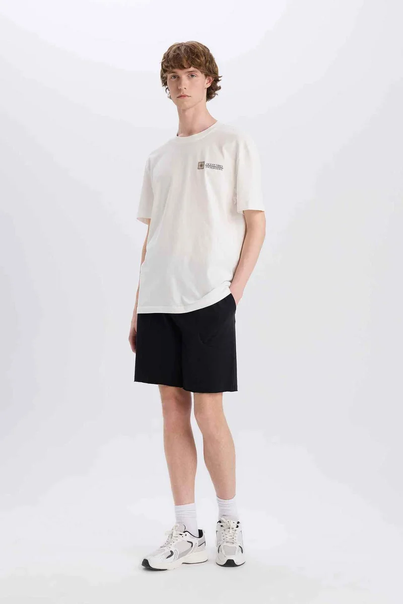 DeFacto Cotton Slim Fit Skinny Leg Pocketed Basic Shorts