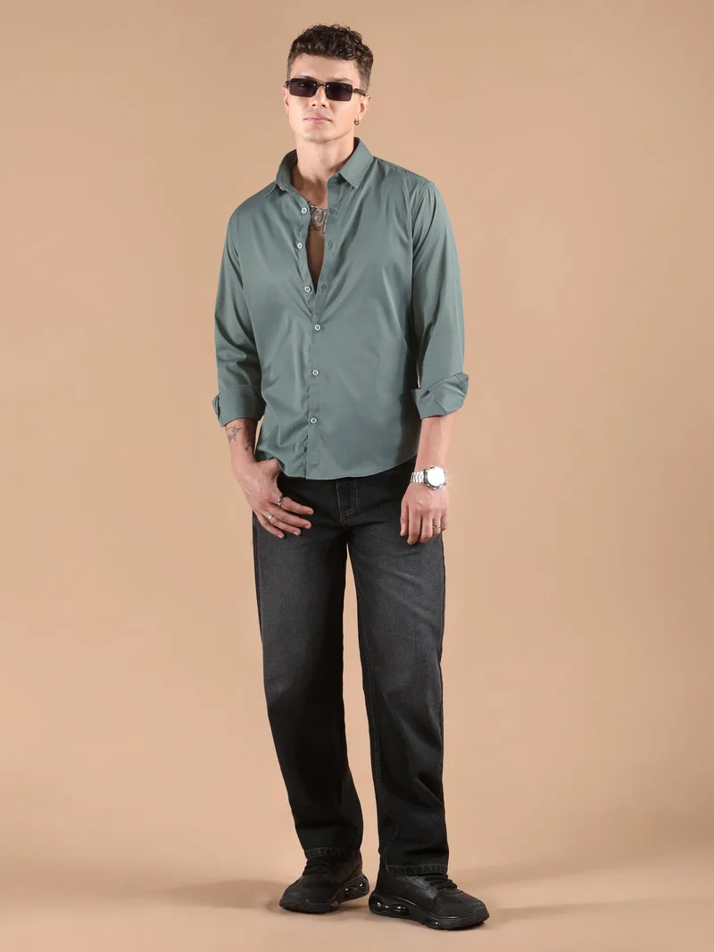 Beyoung Stone Grey Solid Regular Fit Shirt