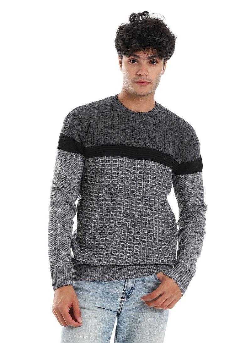 سيزار تيشرت صوف رجالي مزود بتصميات متعددة - Image 1