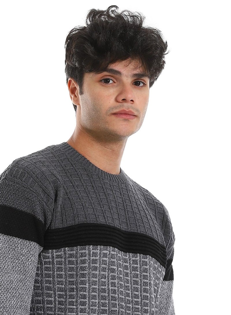 سيزار تيشرت صوف رجالي مزود بتصميات متعددة - Image 4