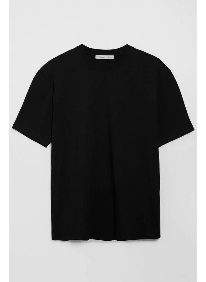 Grimelange Solo Men's 100% Organic Cotton Thick-Texture Comfort Fit Bike Collar Black T-shirt.