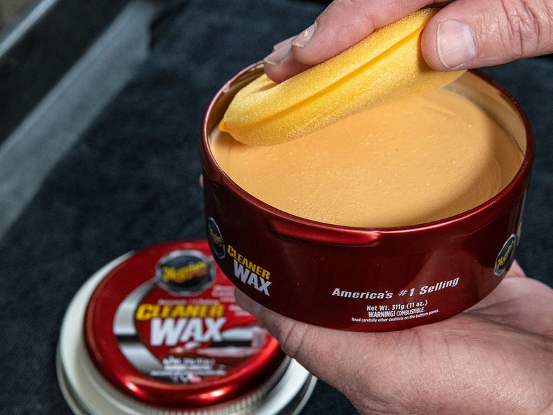 Meguiar's Cleaner Wax, Easy-to-Use Paste Wax that Removes Light Defects, Protects Single Stage Paint/Clear Coat, and Leaves a Glossy Shine in One Step, 11 Oz - Image 3