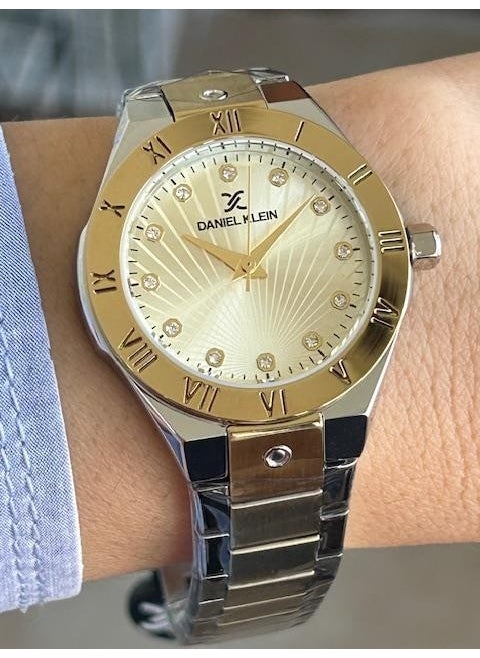 DANIEL KLEIN Stylish and Sporty New Model Women's Wristwatch Suitable for All Uses with Modern Design  - Image 2