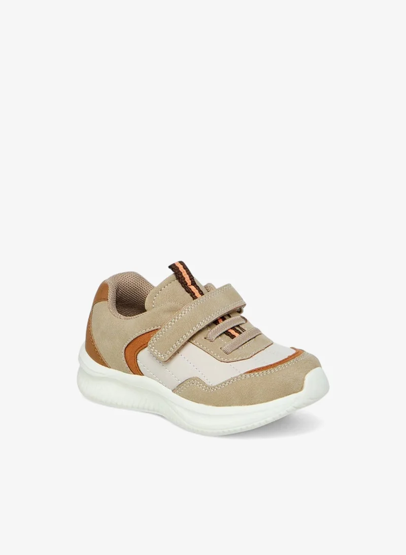 Barefeet Colourblock Sneakers with Hook and Loop Closure