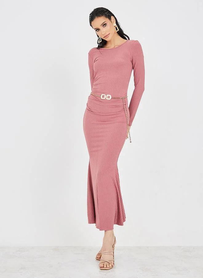 Styli Mermaid Hem Textured Sheath Maxi Dress
