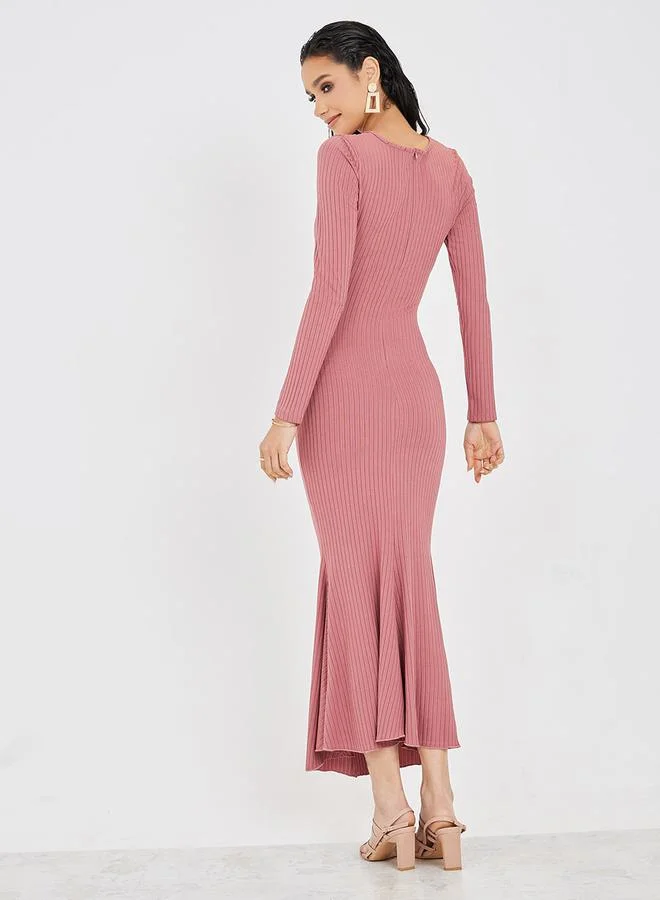Styli Mermaid Hem Textured Sheath Maxi Dress
