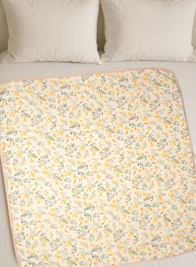 LITTLE SURPRISE BOX Little Surprise Box,Yellow Flower muslin cotton blanket with 2 matching Napkins for Newborn & Infants