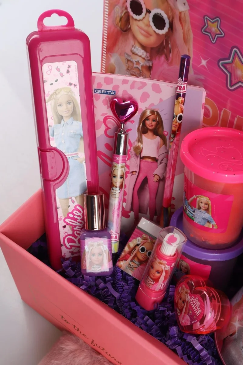 Barbie Dekomus Special Boxed Licensed Feathered Notebook, Snap File, Feathered Pencil, Eraser, Pencil Sharpener, Piggy Bank "full" Hobby Stationery Set