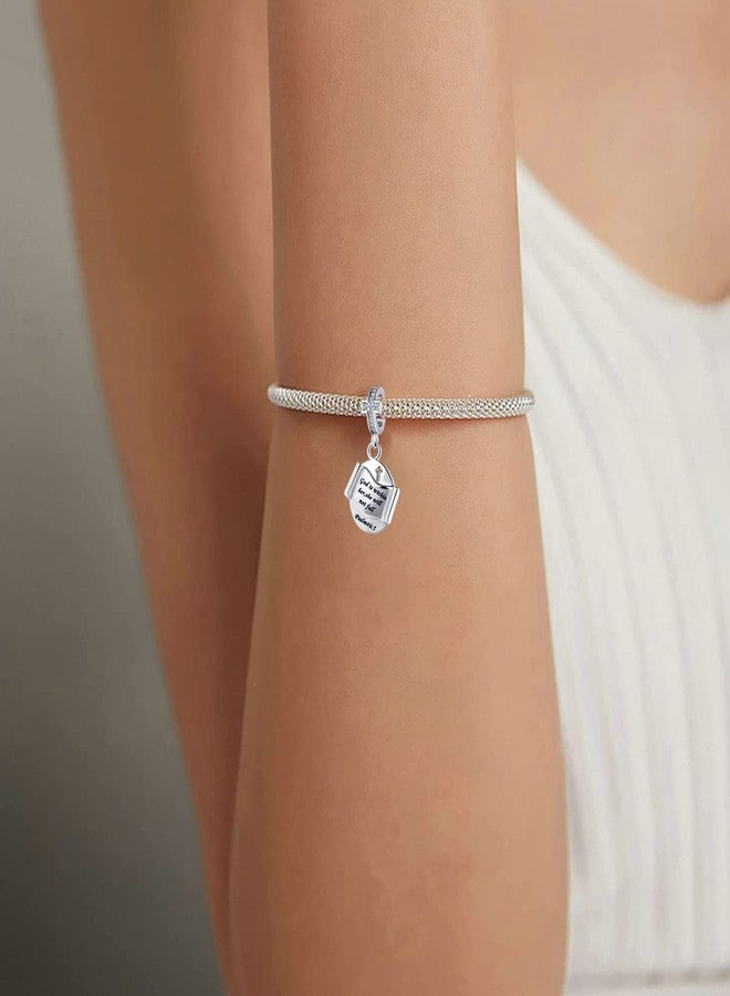 QeenseKc قلادة صليب مزينة بآية من الكتاب المقدس (مزمور 46: 5) - خرزة كلمات ملهمة لسوار باندروا - Image 4