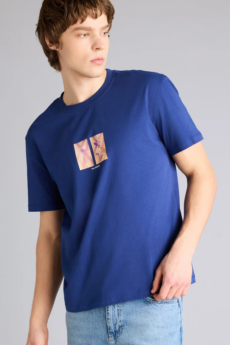 ديفاكتو Regular Fit Printed Short Sleeve T-Shirt