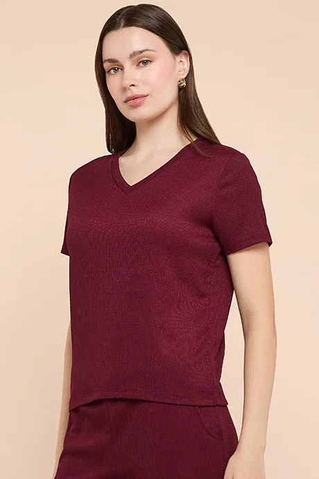 R&b Ribbed Top with V-Neck and Short Sleeves