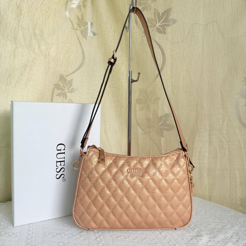 جس حقيبة أكتاف أفون بارك للموضة للنساء باللون ذهبي وردي - Image 1