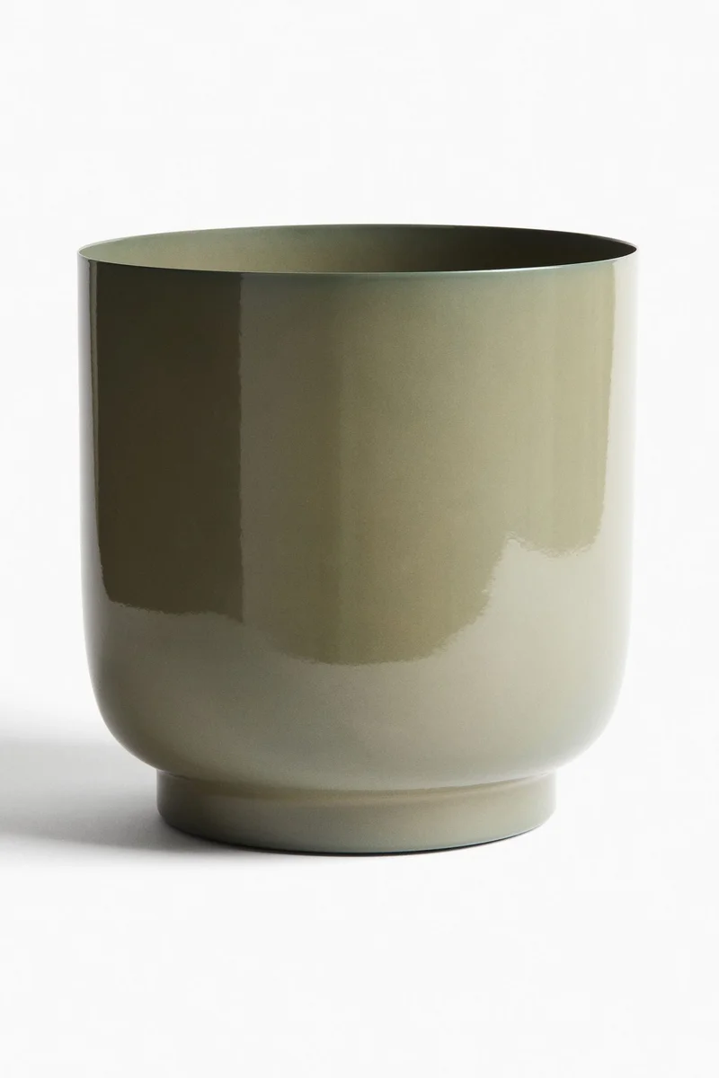 اتش اند ام حوض زرع معدني كبير