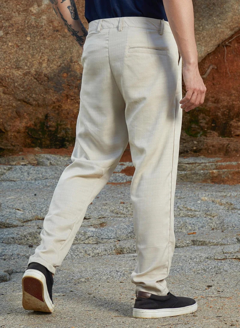 Campus Sutra Campus Sutra Men's Saltbox Beige Korean Tailored Trousers For Casual Wear | Regular Fit | Low-Rise | Button Closure | Trousers Crafted With Comfort Fit For Everyday Wear