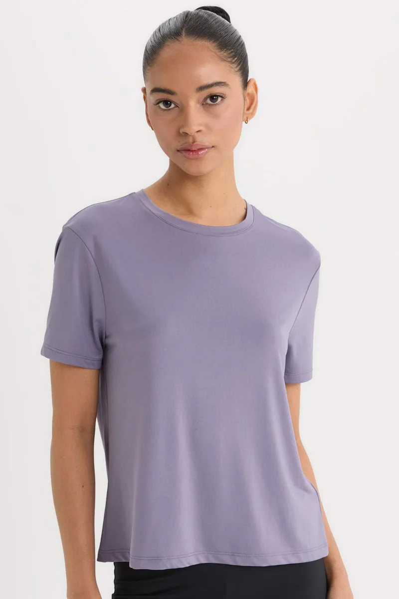 ديفاكتو DeFactoFit Standard Fit Crew Neck Sports T-Shirt