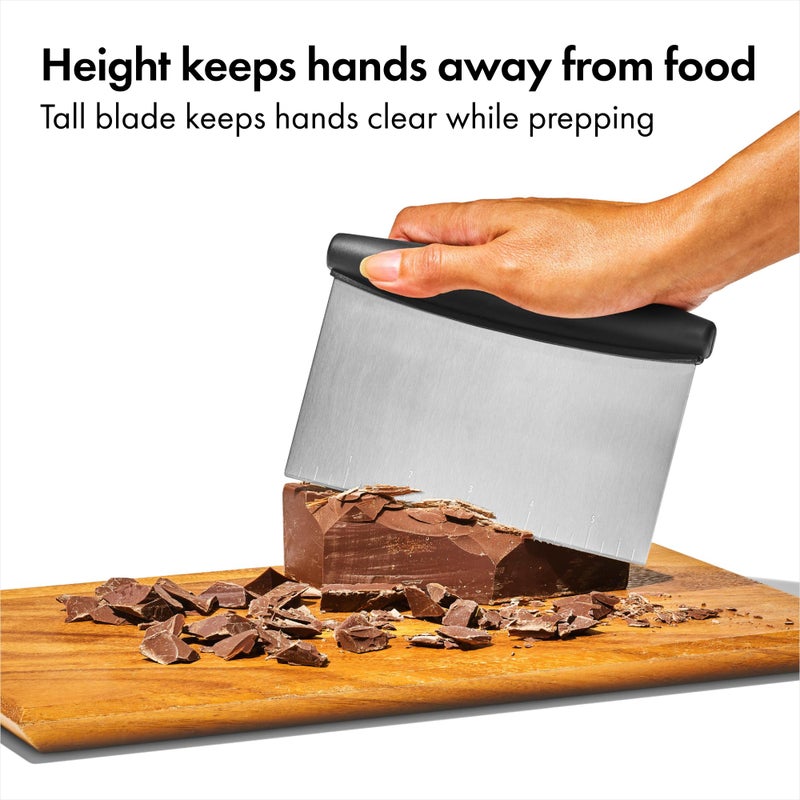 OXO أداة كشط وقطع OXO Good Grips، 1 قطعة، من الفولاذ المقاوم للصدأ - Image 5