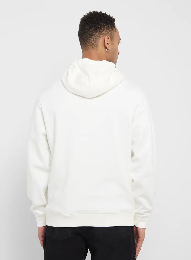 جس LOGO DETAILS HOODIE