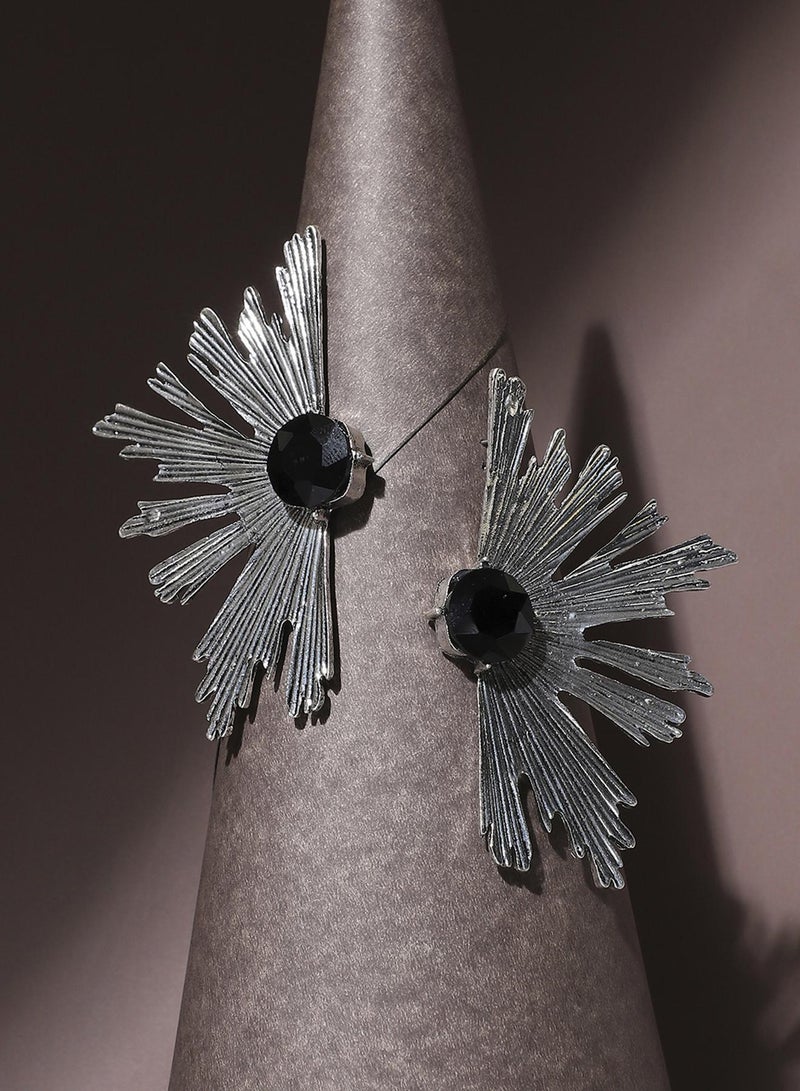 SOHI Metallic Flora Artificial Drop Earring Jewellery - Image 5